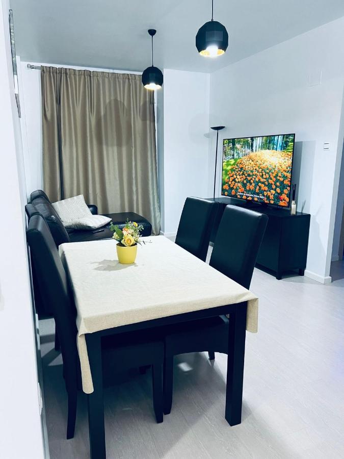 Apartamento Coman Av Rey Juan Carlos I Apartment Torrent  Exterior photo